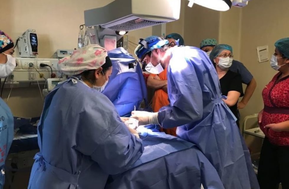 Realizaron complejo cierre de ductus para salvar la vida de una recién nacida