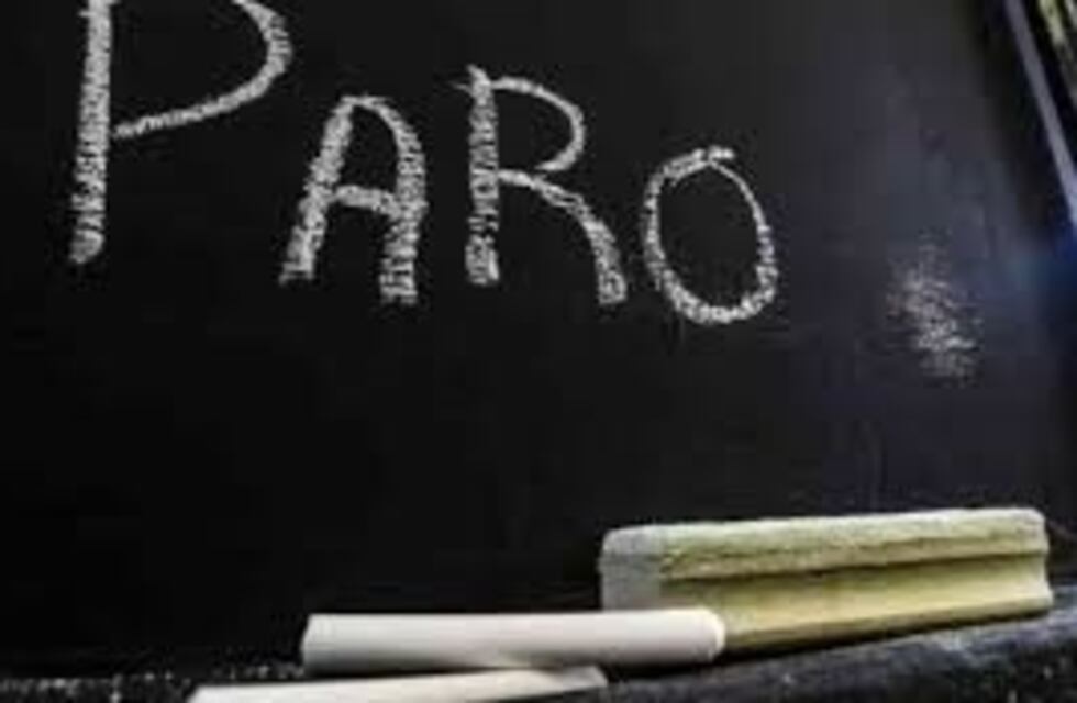 La semana arranca con paro docente