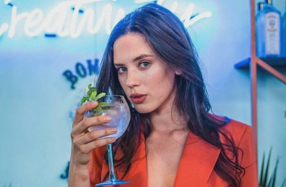 La confesión de Delfina Chaves: "A todos los eventos llevo una petaca de whisky"