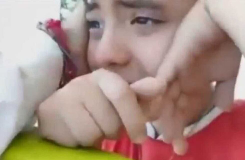 El llanto de un nene de Independiente por la partida de su ídolo