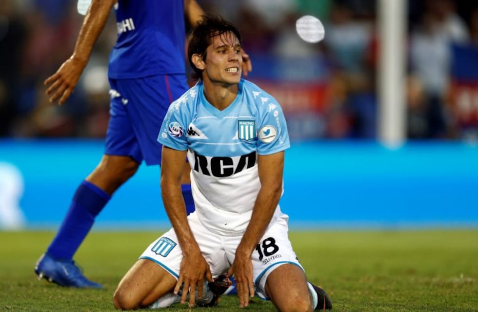 Racing: Augusto Solari fue operado con éxito de la rodilla izquierda