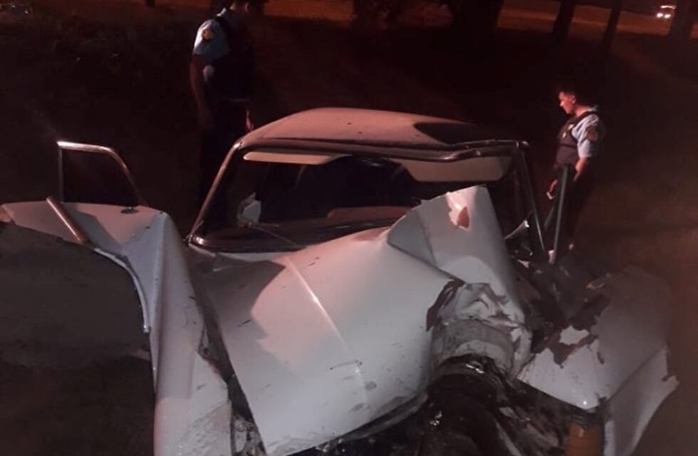 Los Cedros: perdió el control de su vehículo y chocó