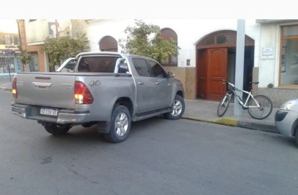 Ciclista atropellado por una camioneta