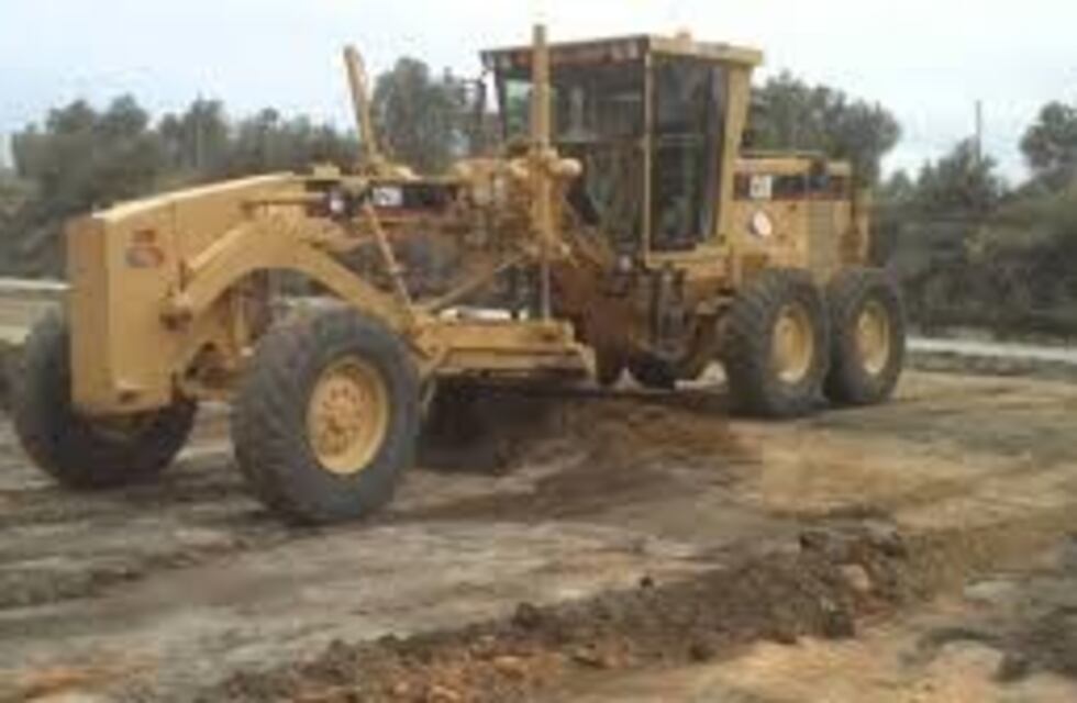 Conmoción en Coronel Moldes: un niño murió atropellado por una motoniveladora