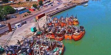 Imagen archivo\u002E Puerto pesquero de Rawson\u002E