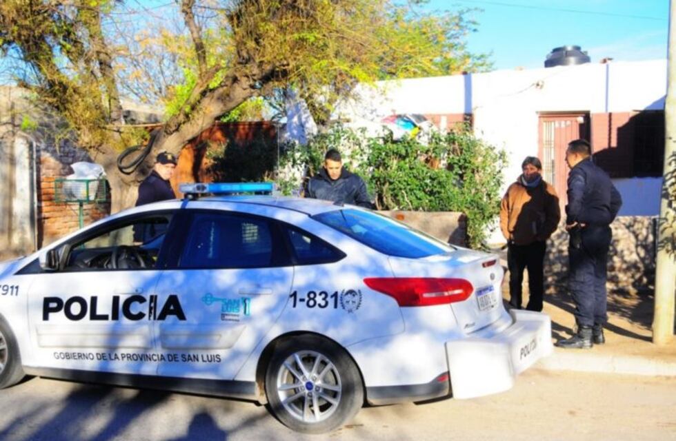 Amenazó con matar a su bebé con un hacha y ahora va a juicio