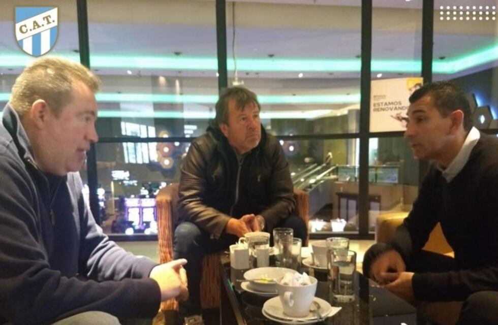 Se desvanece la ilusión de Belgrano por Zielinski: seguirá en Atlético Tucumán