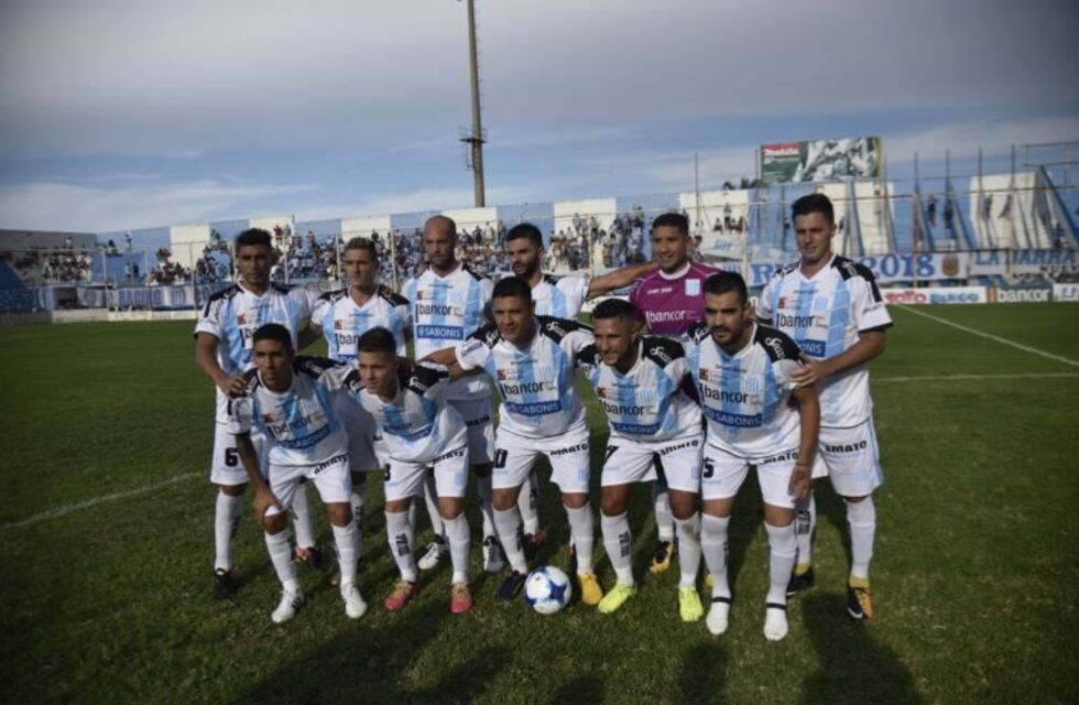 Racing goleó y sacó pasaje al cuadro principal de Copa Argentina