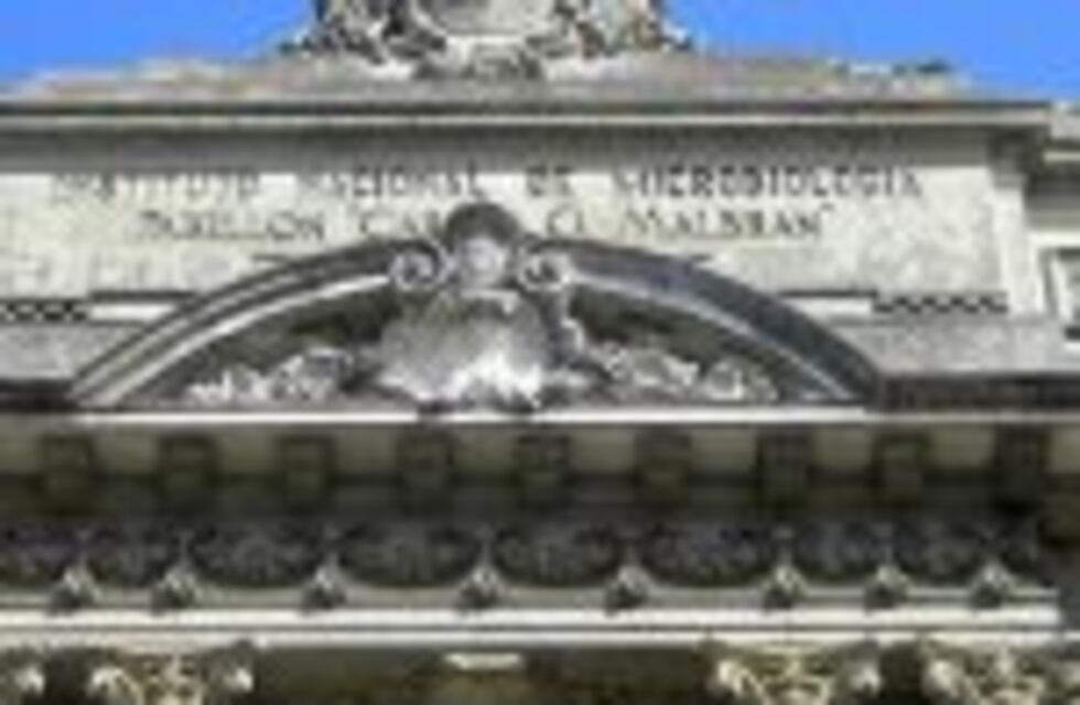 Confirman la presencia de una bacteria en los alimentos de la cena aniversario de la UNR