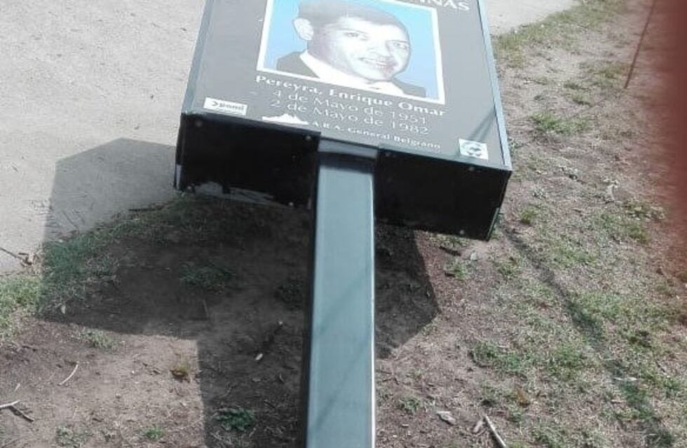 Dañaron la plazoleta que recuerda al hundimiento del Crucero Belgrano