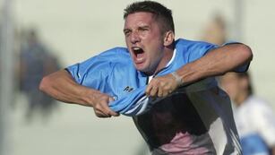 El Luifa gol. Un par de goles a Talleres le dieron idolatría a Luis Fabián Artime en Belgrano. Hoy, presidente del club (La Voz archivo).