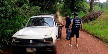 El joven fue detenido cuando circulaba en la camioneta\u002E