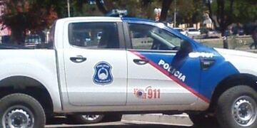 Intento manosear a una mujer que estaba con su novio y terminó en el hospital