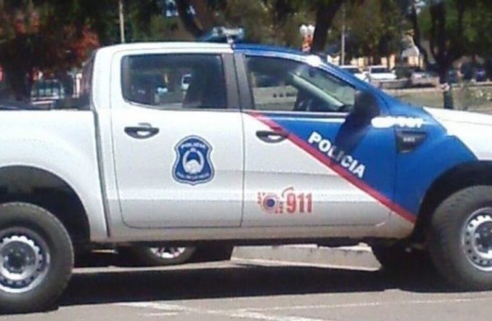 Intento manosear a una mujer que estaba con su novio y terminó en el hospital