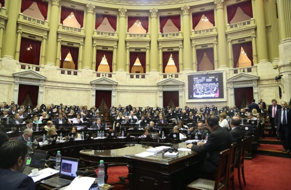 Reforma previsional: Así fue el intenso debate entre los diputados