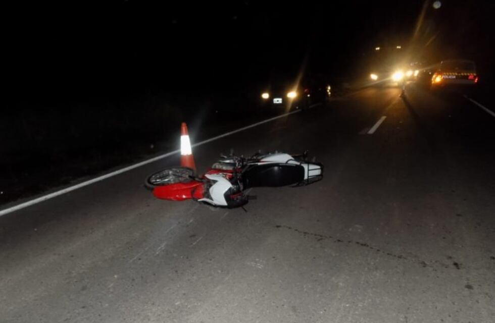 Un hombre perdió la vida tras chocar en su moto contra una vaca