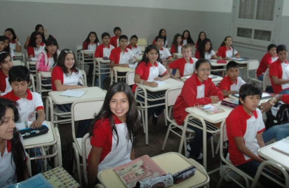 Una de cal y una de brea para el Ministerio de Educación de Jujuy