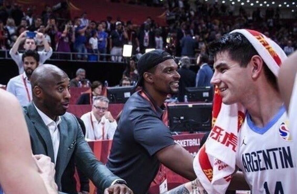 "Tortuga" Deck saludó a Kobe Bryant y se hizo viral