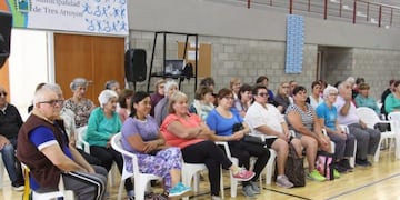 Lanzamiento Colonia de Vacaciones para Adultos (prensa municipal)