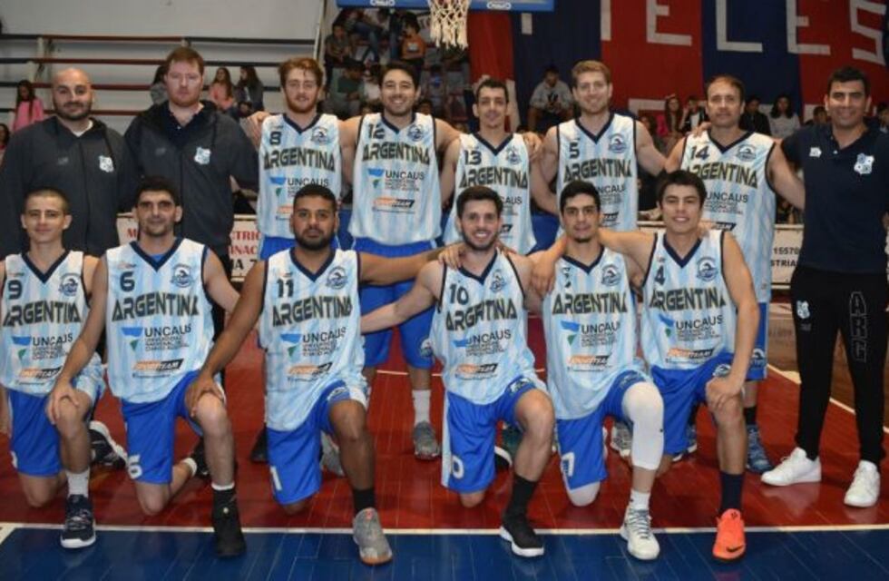 Una empresa privada costeó los pasajes y Los Topos irán al Mundial