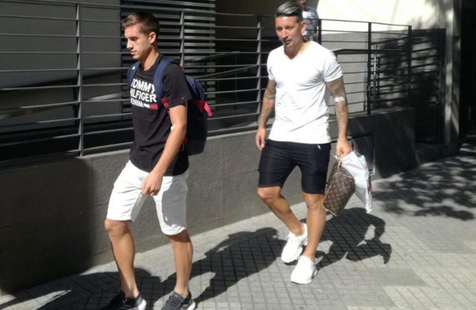 Kevin Gutiérrez y Damián Martínez llegaron a Rosario para sumarse a Central