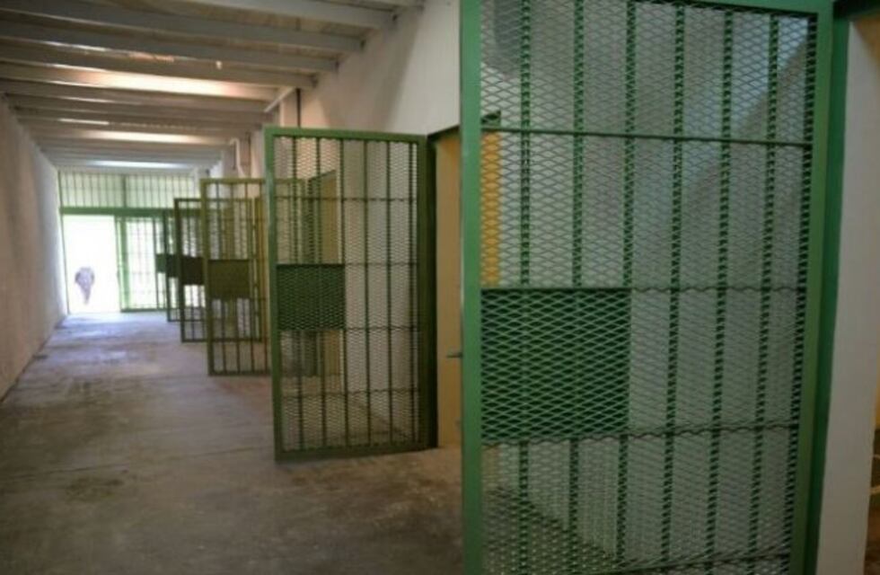 Presos de Bariloche inician huelga de hambre