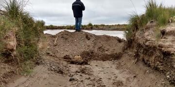 Robo de agua en el río Atuel