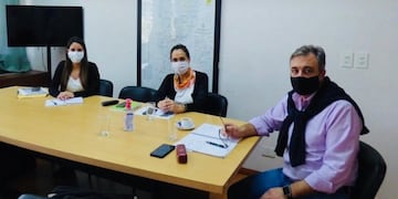 María Paz Caruso, Erika Gonnet y Luis Castellano