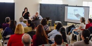 Presentaron "Genoma Santa Cruz, Nuestra Historia" en el Centro Polivalente de Arte