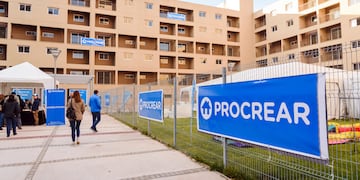 Una mendocina estafó a 70 personas con el Procrear