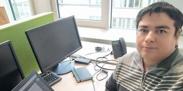 El doctor Nicolás García en Grenoble (Francia)