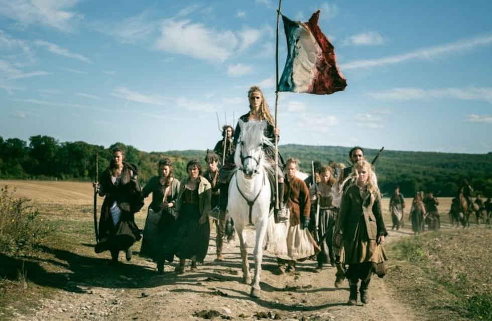 "La Revolución": quiénes son los protagonistas de la serie francesa de Netflix