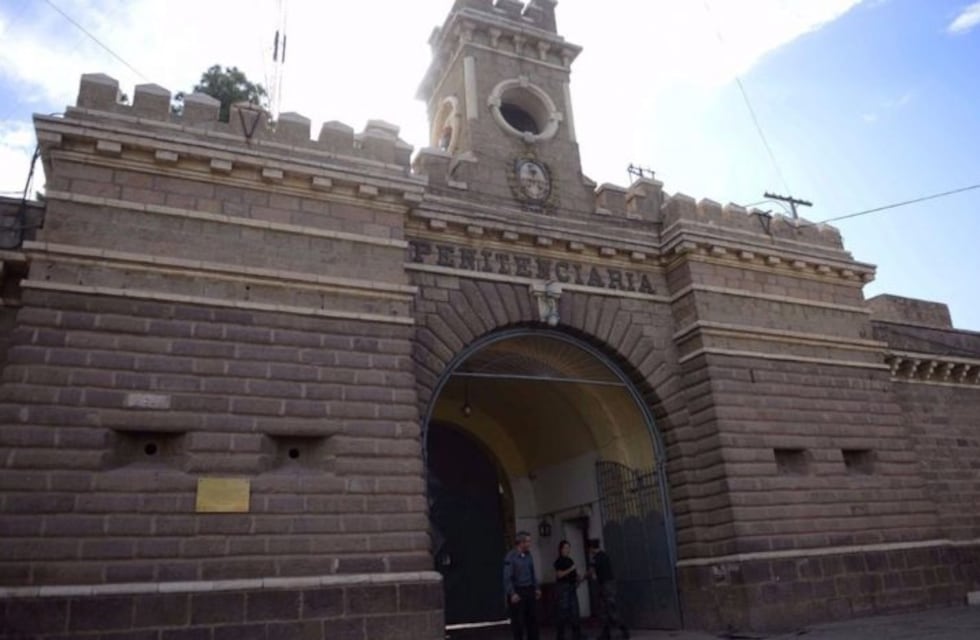 Un asesino obtuvo la domiciliaria con la aprobación de la familia de la víctima