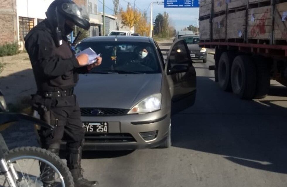 Continúan los controles policiales en General Roca