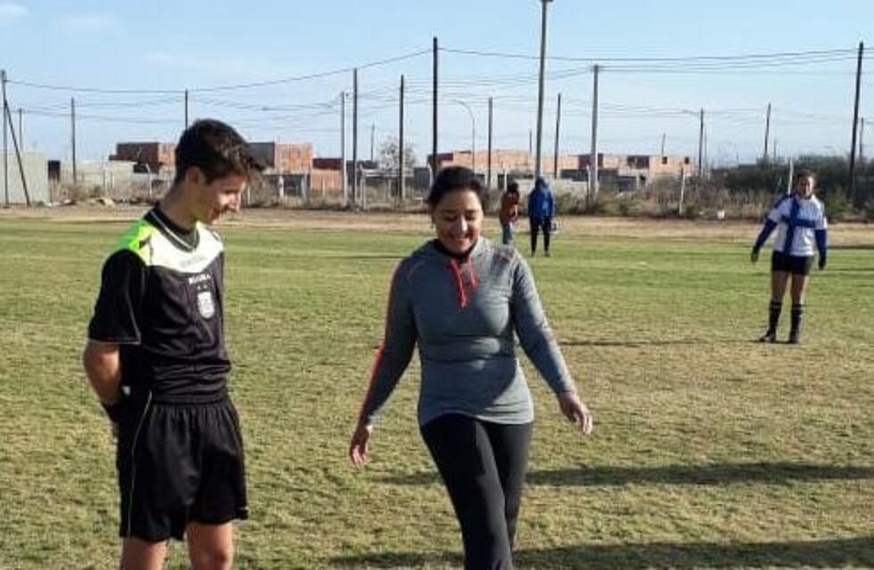 En medio de Rusia 2018, también hubo Mundialito de fútbol femenino