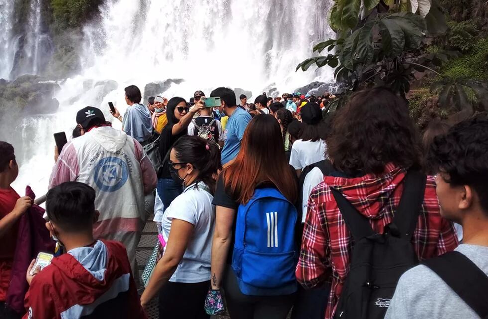 Búsqueda del turista que cayó en las Cataratas: encontraron el cuerpo de un hombre en Foz de Iguazú