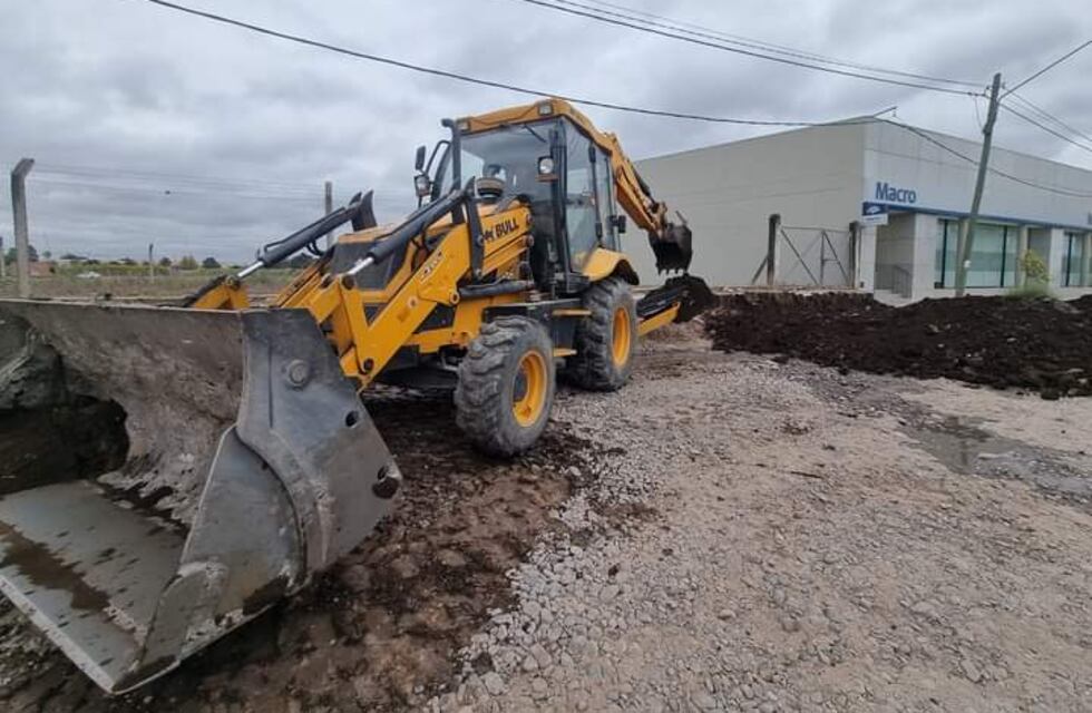 Inédito en la Argentina: pavimentan calles con plástico reciclado, en Jujuy