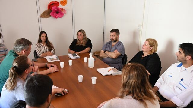 Encuentro con vecinos del barrio Los Arces