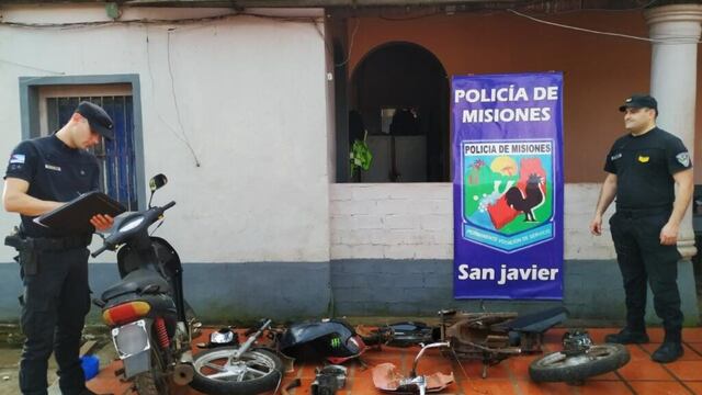 San Javier: recuperan motocicleta robada y motopartes.