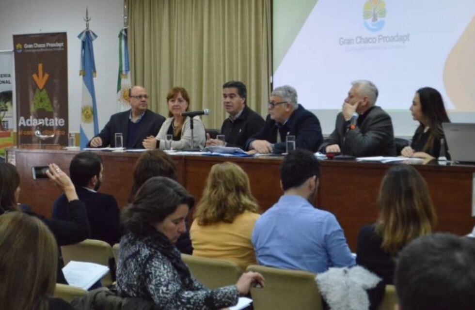 Capitanich encabezó el Encuentro de Municipios por el Cambio Climático
