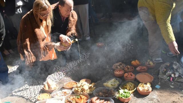 Diputados de los diferentes bloques participaron activamente del ritual\u002E