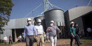 Capitanich recorrió una aceitera con enorme potencial de exportación