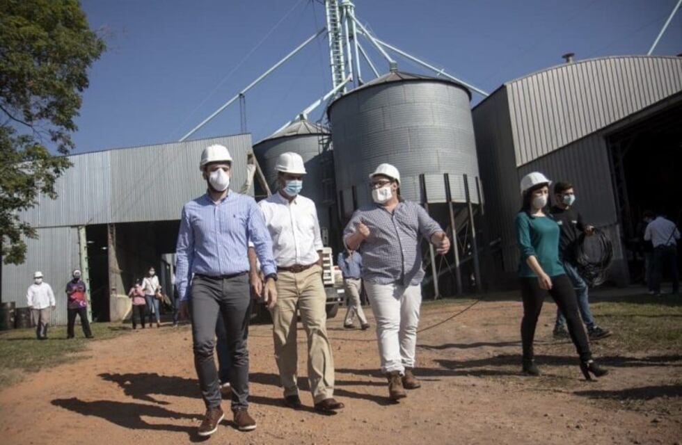 Capitanich recorrió una aceitera con enorme potencial de exportación