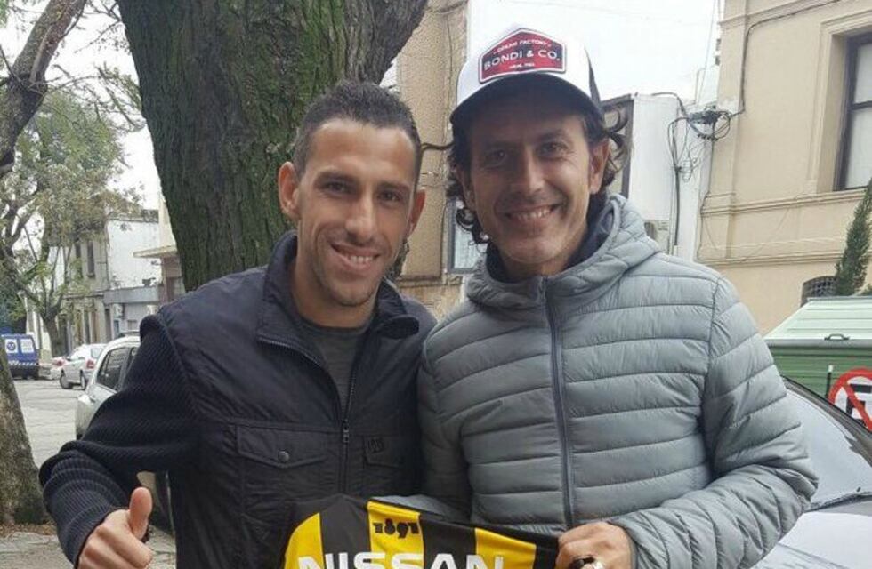 Dos rosarinos del otro lado del charco: Maxi Rodríguez se reencontró con Coti