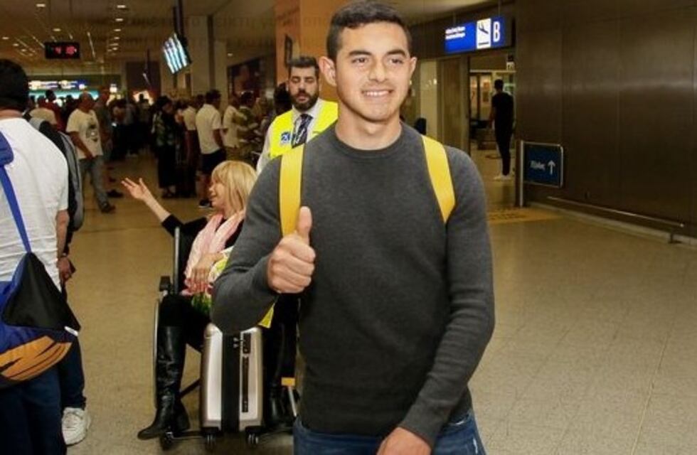 Maxi Lovera llegó a Atenas para fichar por el Olympiacos
