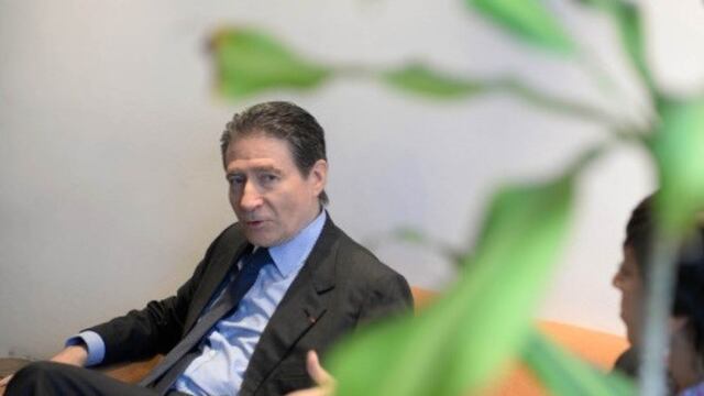 Pierre Henri Guignard, embajador de Francia en Argentina, se reuniu00f3 este martes con el gobernador Alfredo Cornejo.