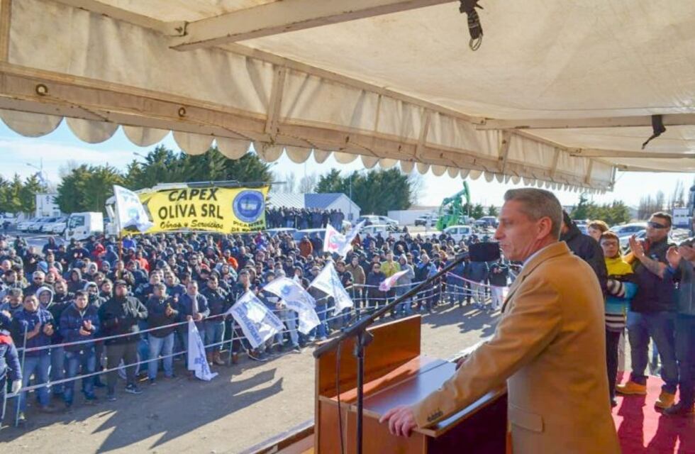 Se oficializó la cesión del yacimiento de Pampa del Castillo a Capex