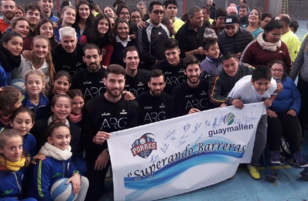 Liga de las Naciones: la selección de vóleibol nacional ya está en Mendoza