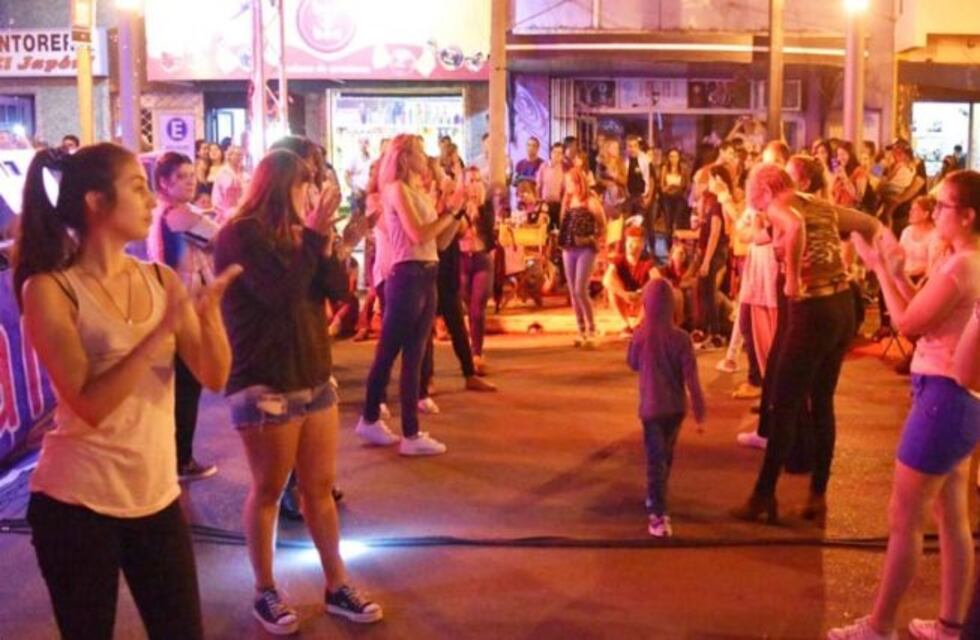 General Pico prepara su noche de compras navideñas con variados espectáculos