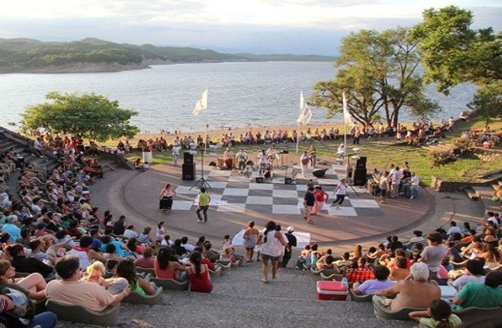Turismo dio inicio a la temporada 2020 del verano tucumano